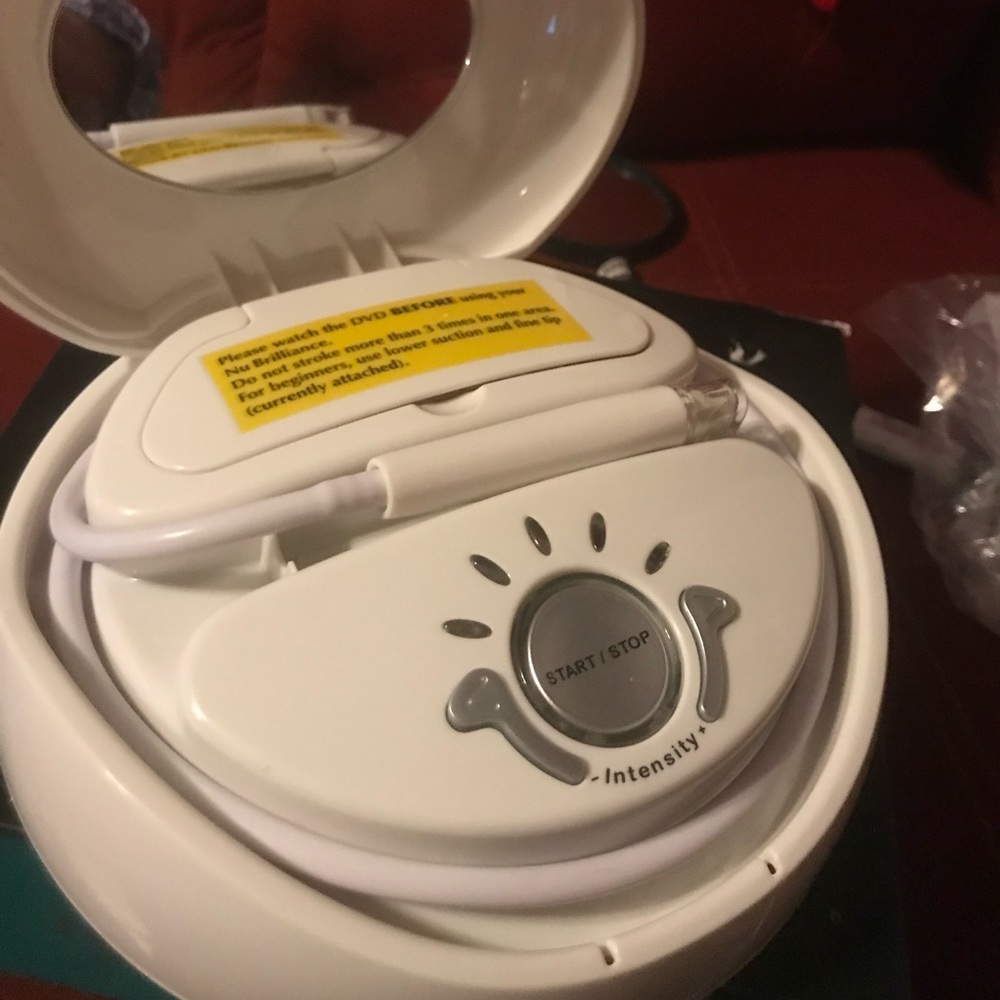 Nu Brilliance micro Derma Abrasion system